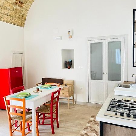Finestra Sul Borgo Apt. Acquarica del Capo Exterior photo